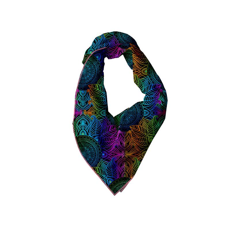 Lubella_mujer_outfit_pañoleta_estampada_mandala